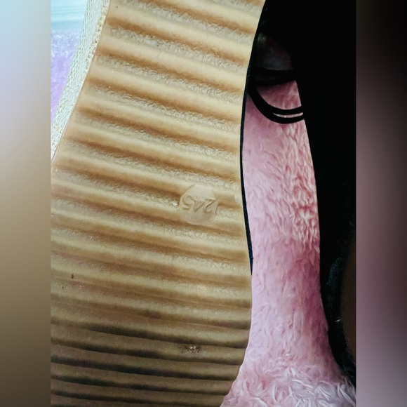 Vintage Chinese Floral Hibiscus Embroidery Strappy Round Toe Platform Wedges - Picture 16 of 16